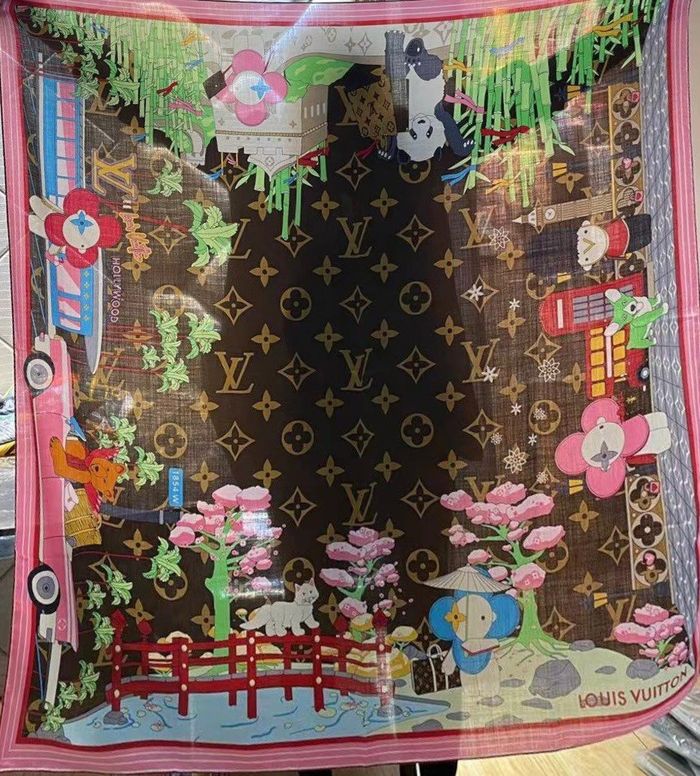 Louis Vuitton Scarf LV00117